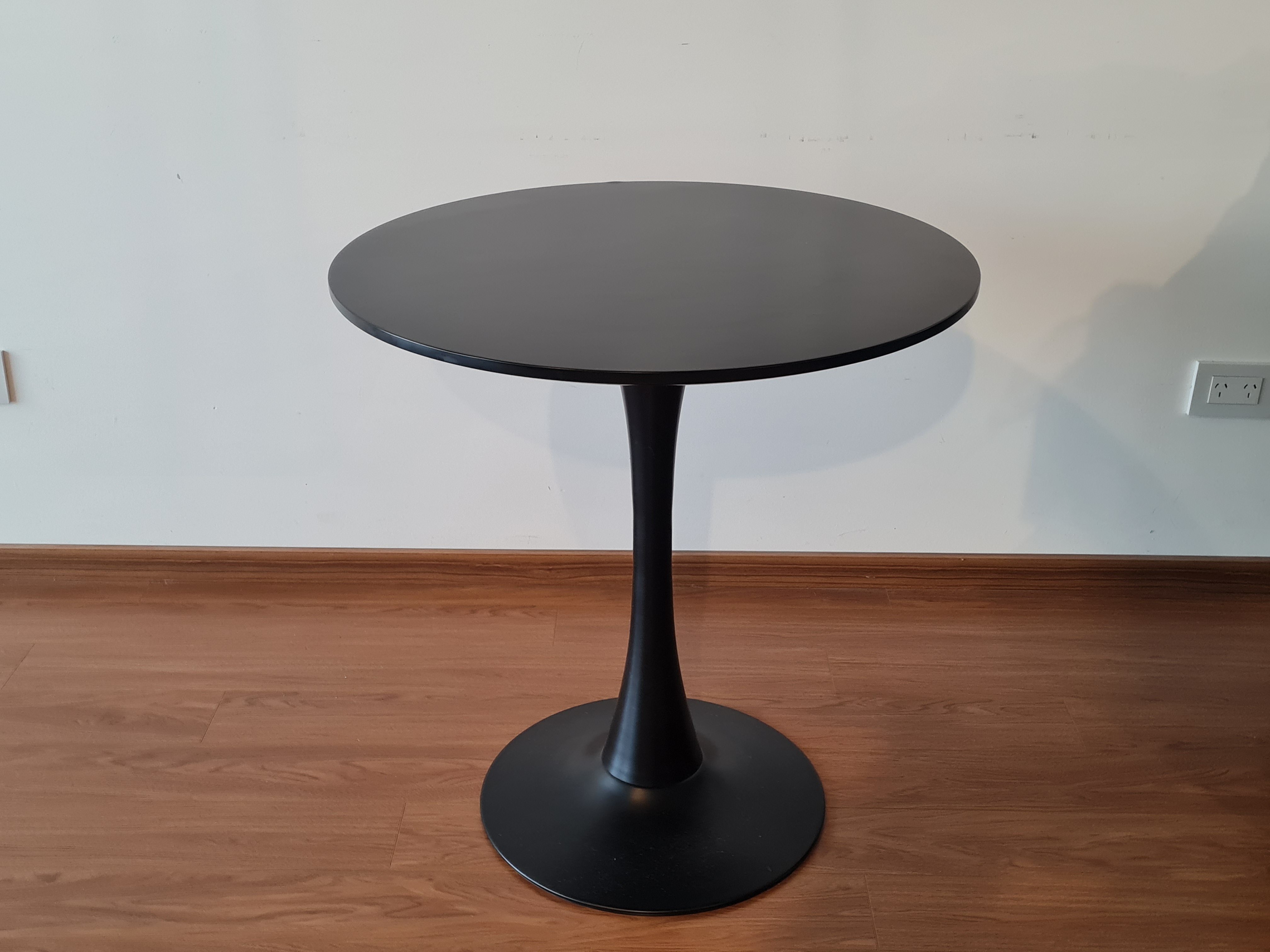 Mesa auxiliar redonda